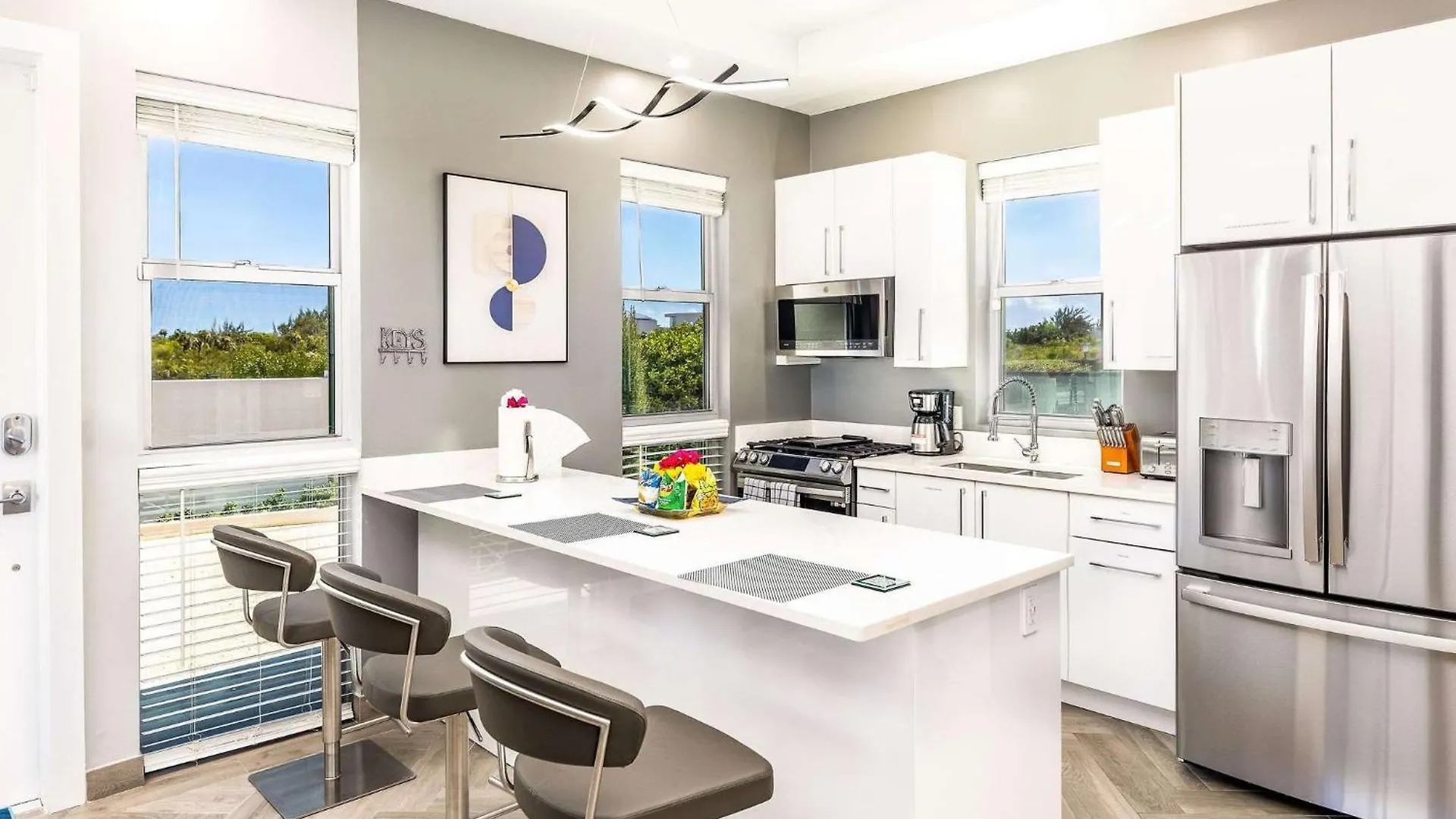 Stylish 1Br Villa Suite Shared Outdoor Amenities Long Bay
