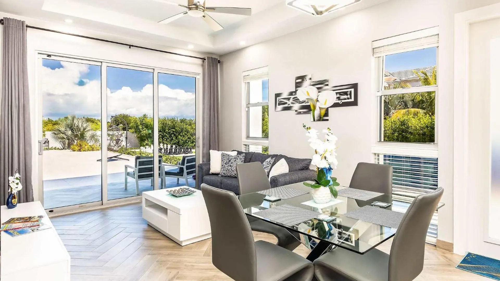 Stylish 1Br Villa Suite Shared Outdoor Amenities Long Bay Isole Turks  e Caicos