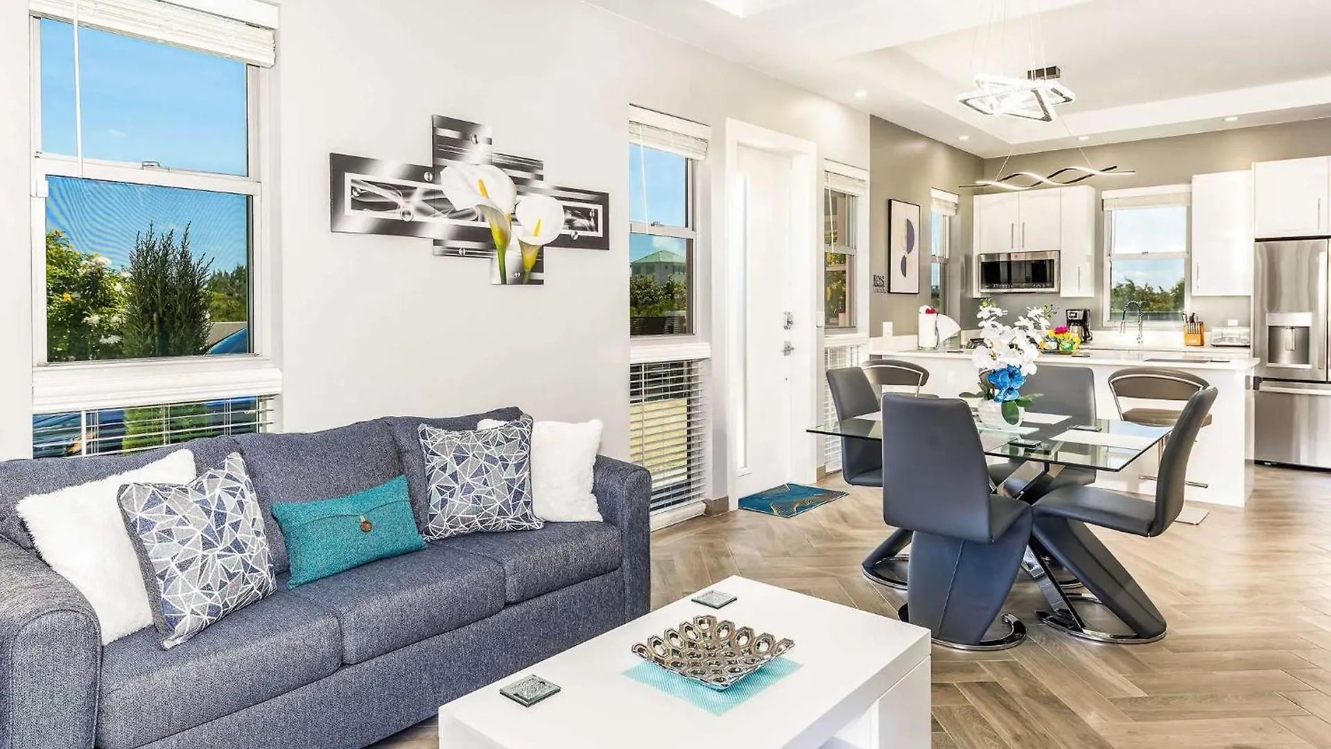 Stylish 1Br Villa Suite Shared Outdoor Amenities Long Bay